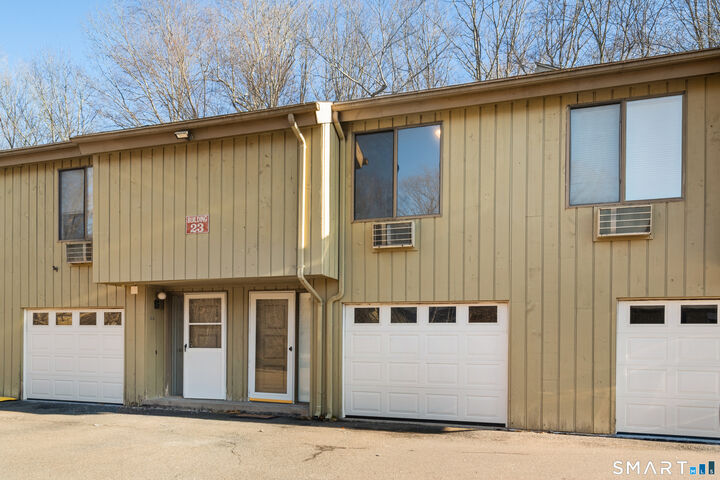 Property Photo: 42 Saginaw Trail 42 CT 06437