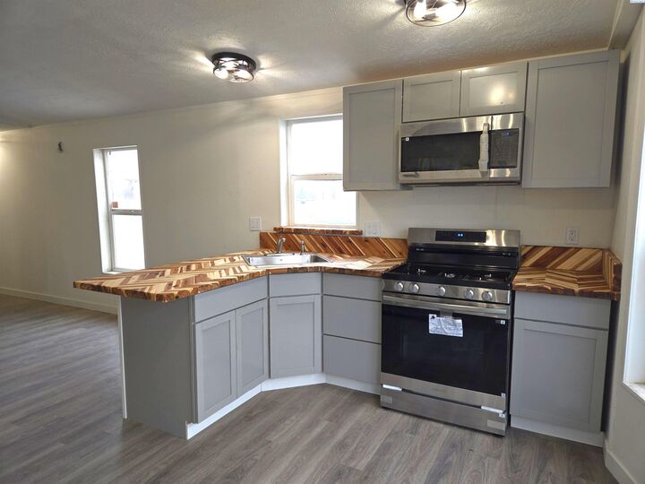 Property Photo: 260 NW Golden Hills #58 WA 99163-1063