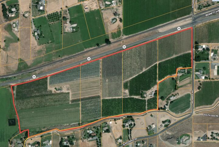 Property Photo:  Nka Richards Rd.  WA 99350 