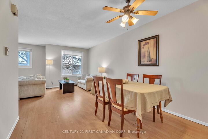 Photo de la propriété: 40 Summit Avenue 86 ON N6H 4S3