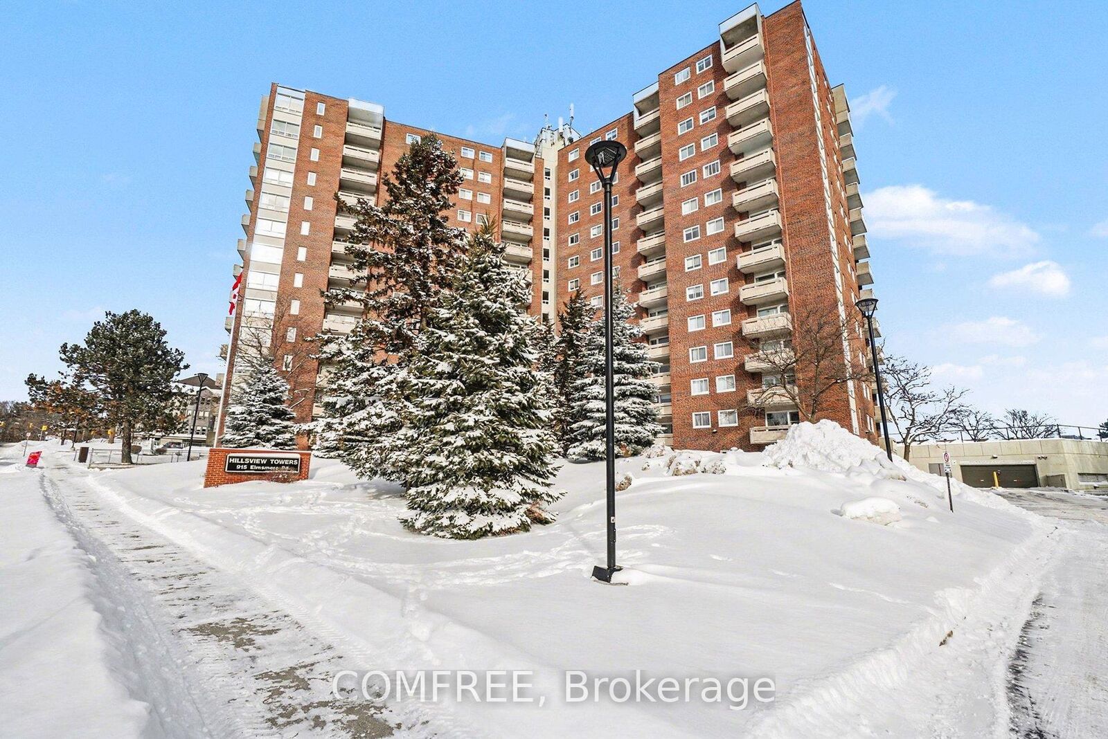 Property Photo: 915 Elmsmere Road 817 ON K1J 8H8
