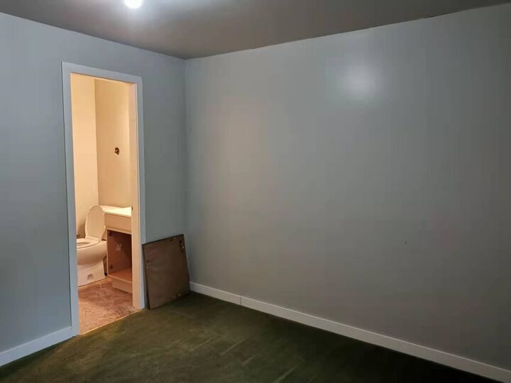 Property Photo: 33025 14 Avenue BC V2V 2P3