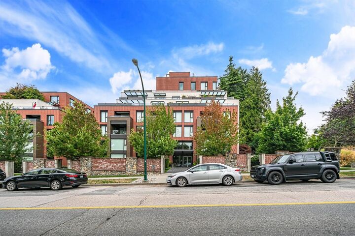 1561 W 57th Avenue 602 — photo 1