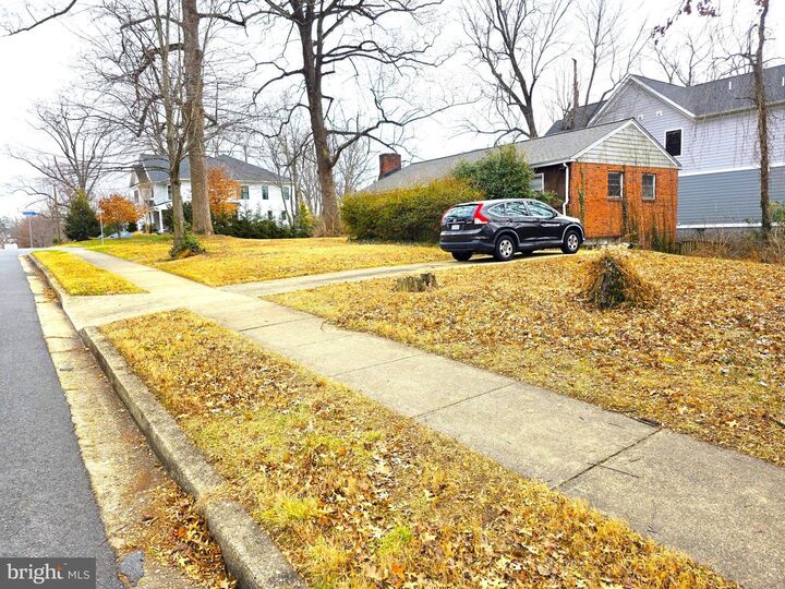 Property Photo:  6633 Moly Drive  VA 22046 