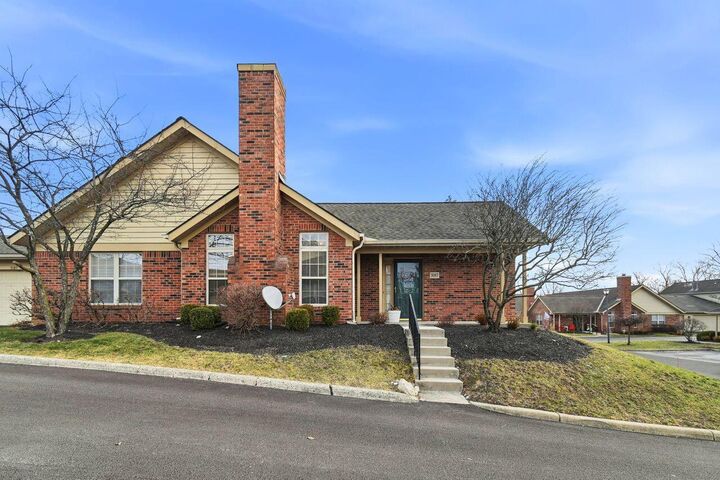 Property Photo:  3187 Pine Manor Boulevard  OH 43123 