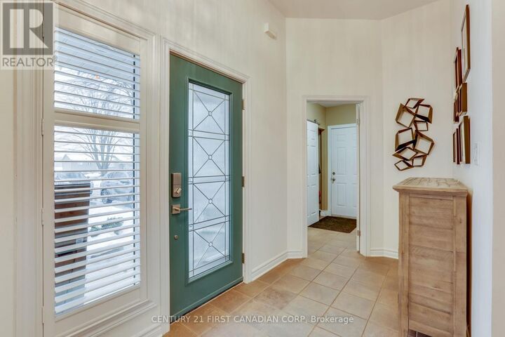 Property Photo:  16916 Evelyn Drive  ON N0M 2P0 