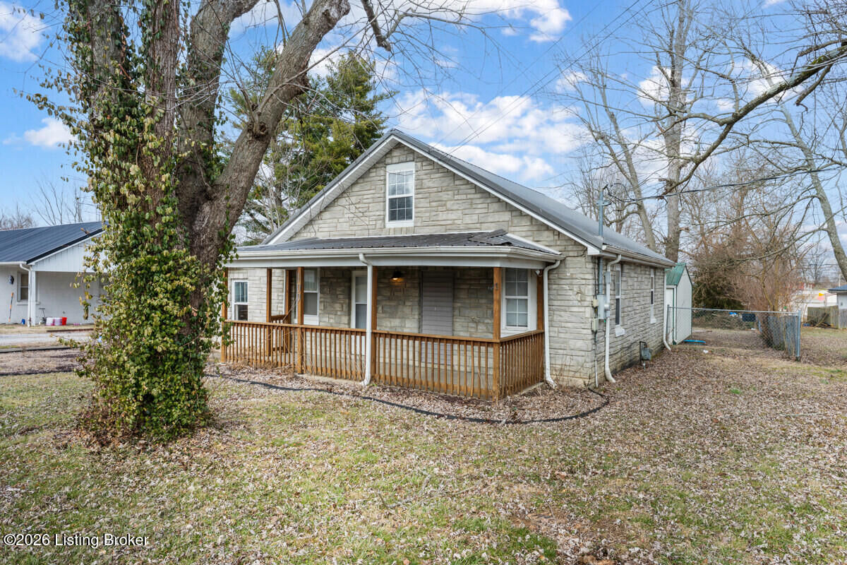 Property Photo:  109 Central Ave  KY 42754 