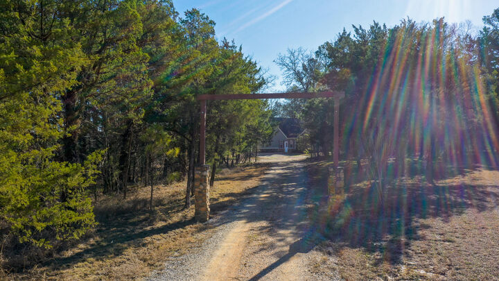 Property Photo:  4954 Crawford Rd  MS 39759 