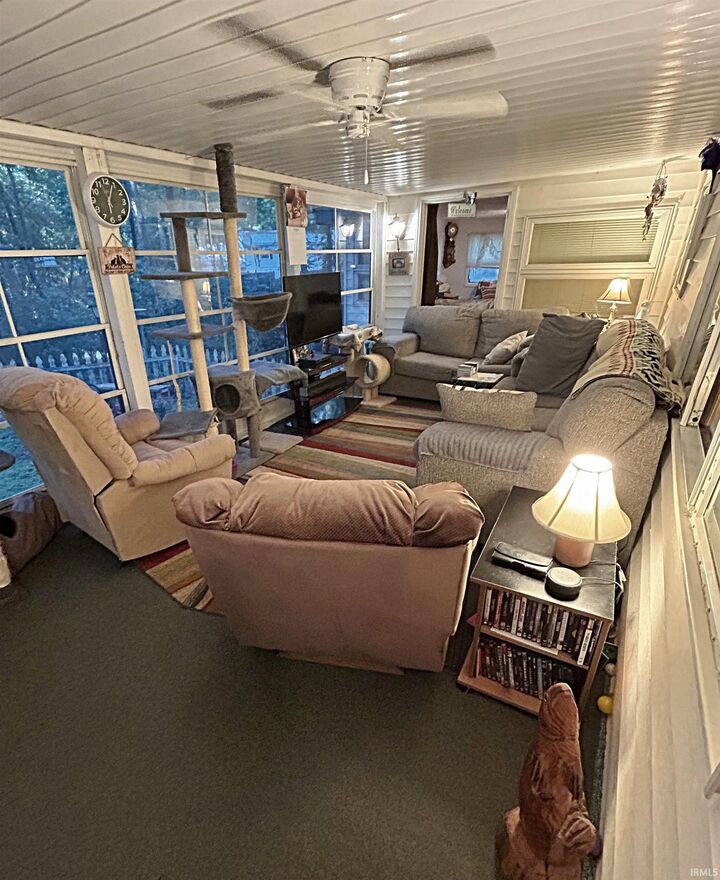 Property Photo:  4378 N Private Road 1185 E  IN 47553 