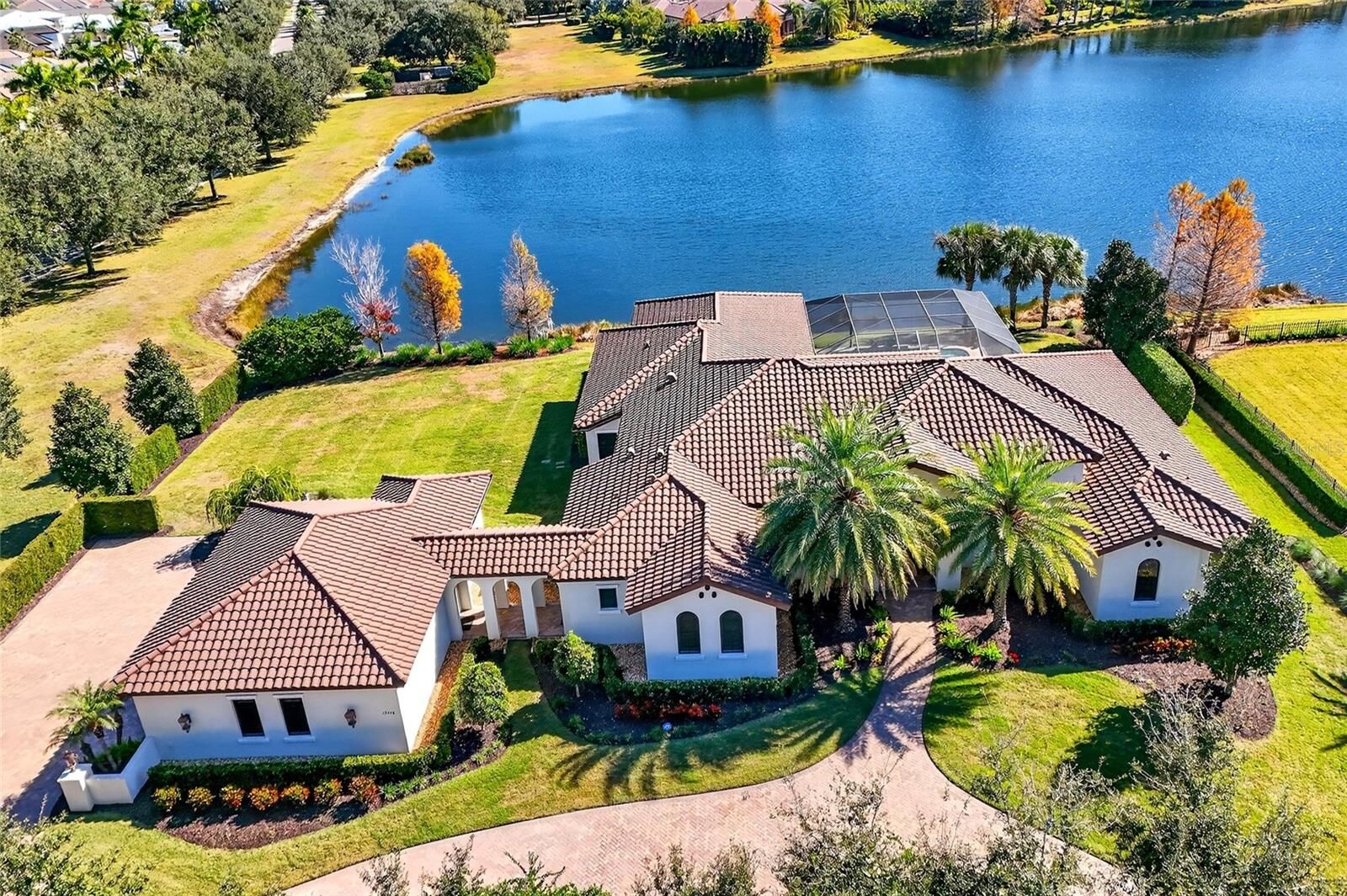 Property Photo: 19448 Newlane Place FL 34202