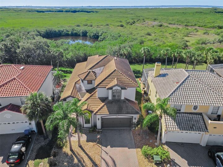 Property Photo:  10622 Cape Hatteras Drive  FL 33615 