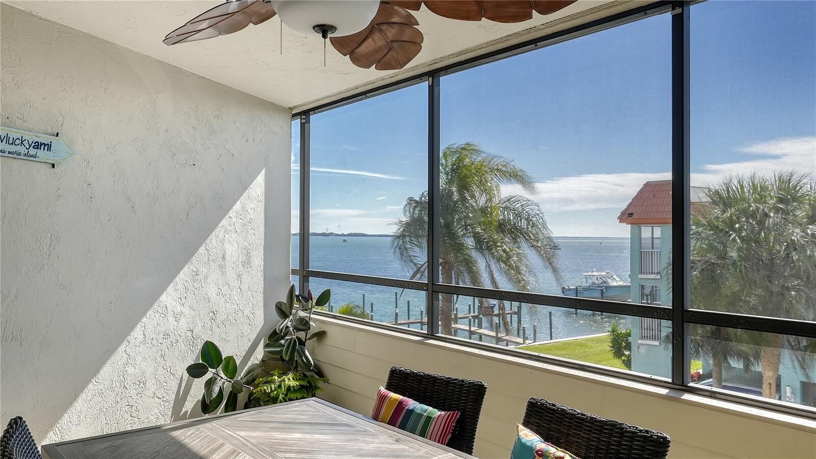 Property Photo: 108 9th Street S E FL 34217