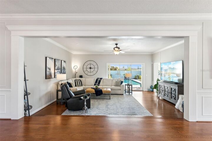 Property Photo:  514 W Faith Terrace  FL 32751 