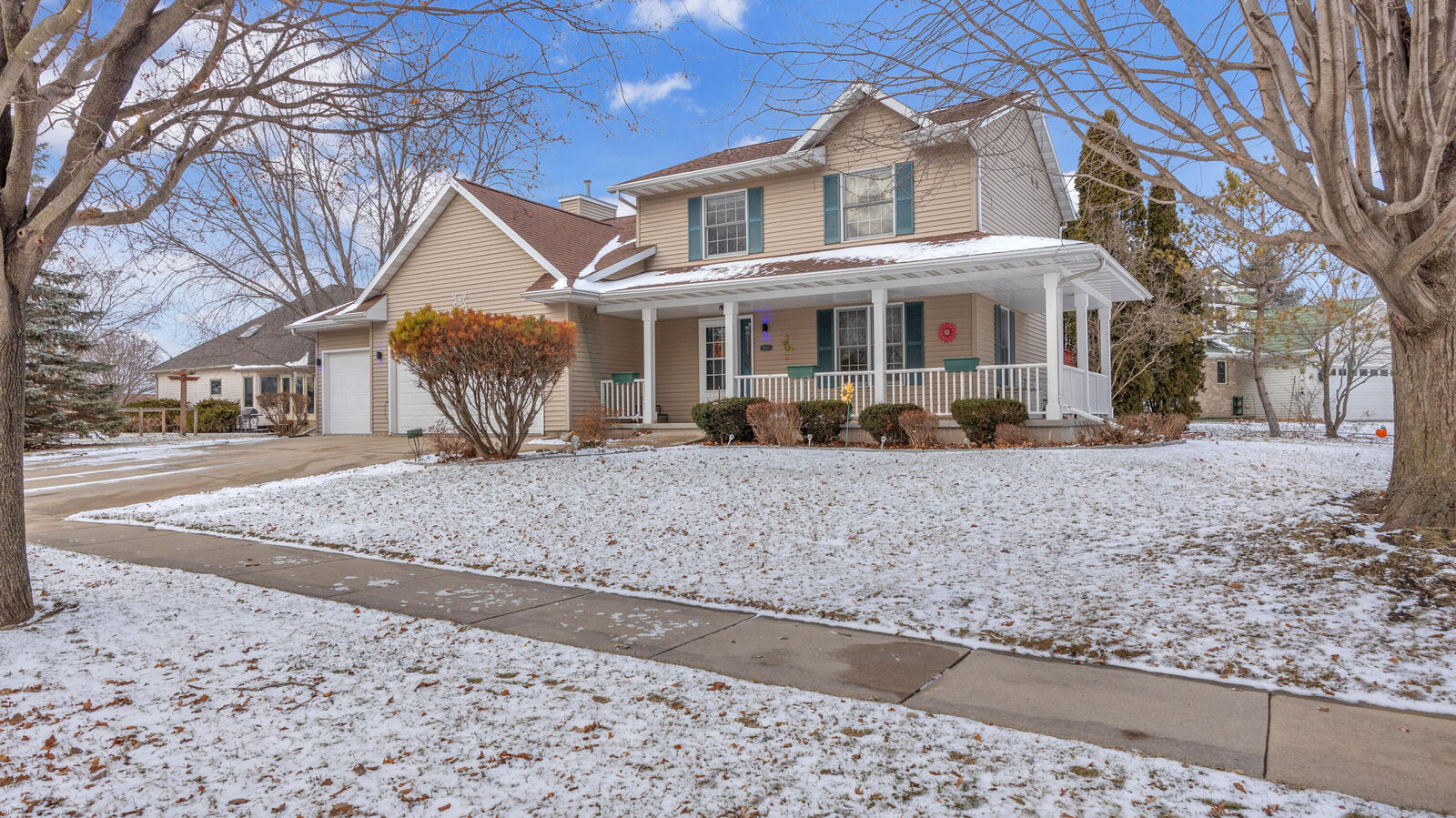 Property Photo:  1145 Carriage Cir  WI 54935 