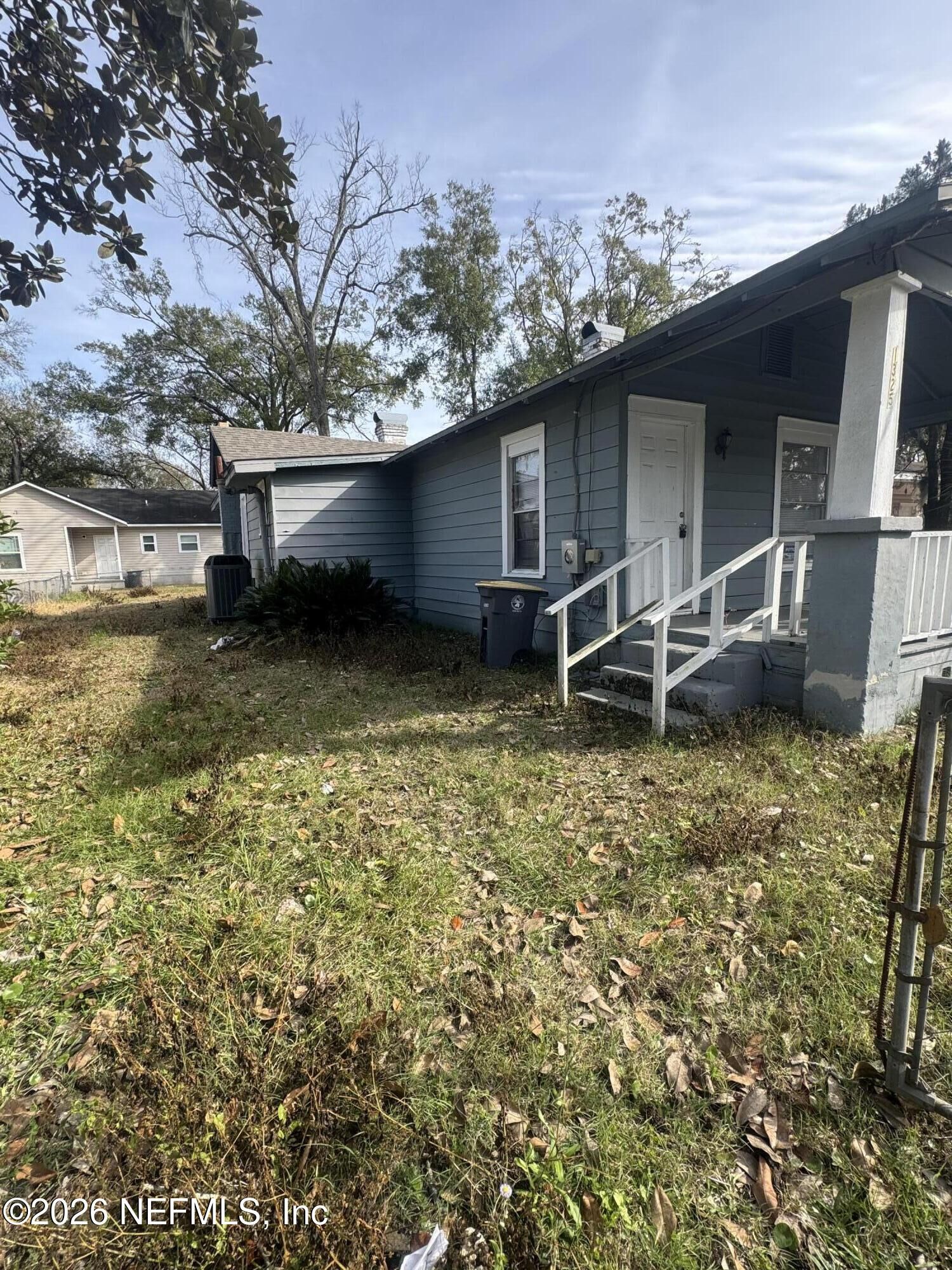 Property Photo: 1325 Woods Street FL 32209