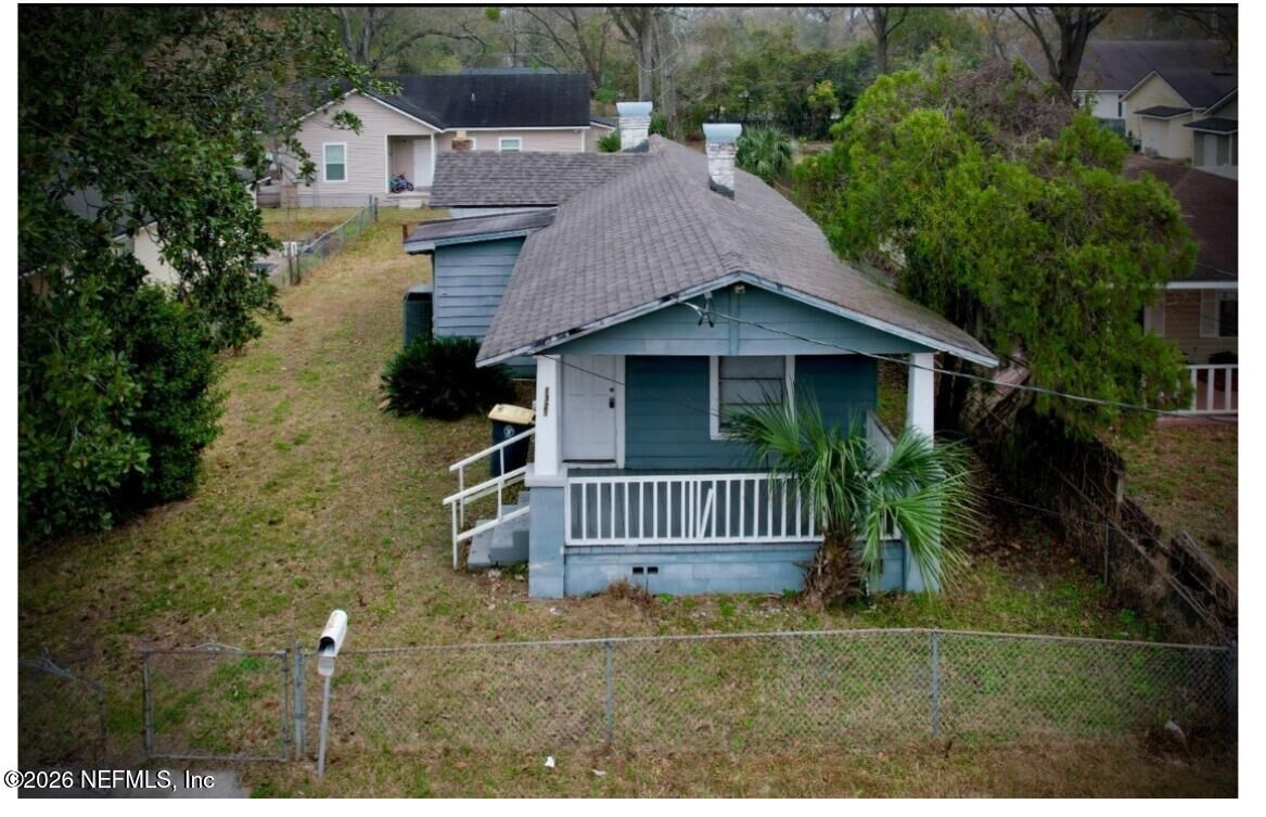 Property Photo:  1325 Woods Street  FL 32209 