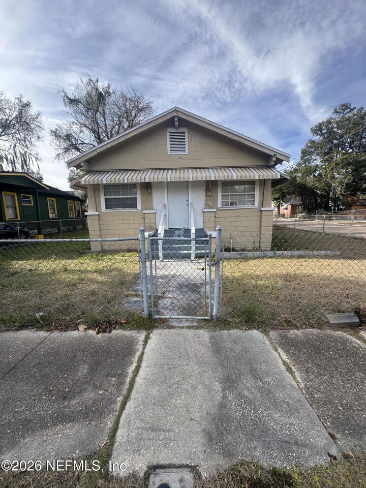 Property Photo:  3842 Boulevard  FL 32206 