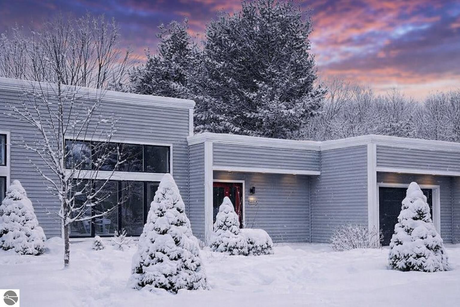 Property Photo: 8906-B Manhattan North B MI 49685