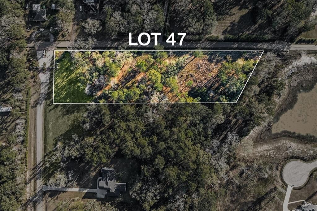 Property Photo:  12705 Crossvine Drive  LA 70433 