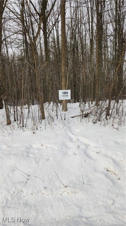 Property Photo:  1905 Sexton Road  OH 44010 