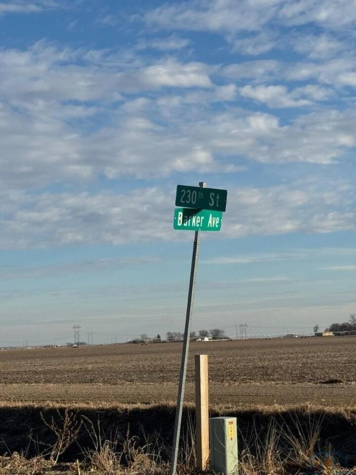 Property Photo: Tbd Barker Ave Lot 3 IA 51054