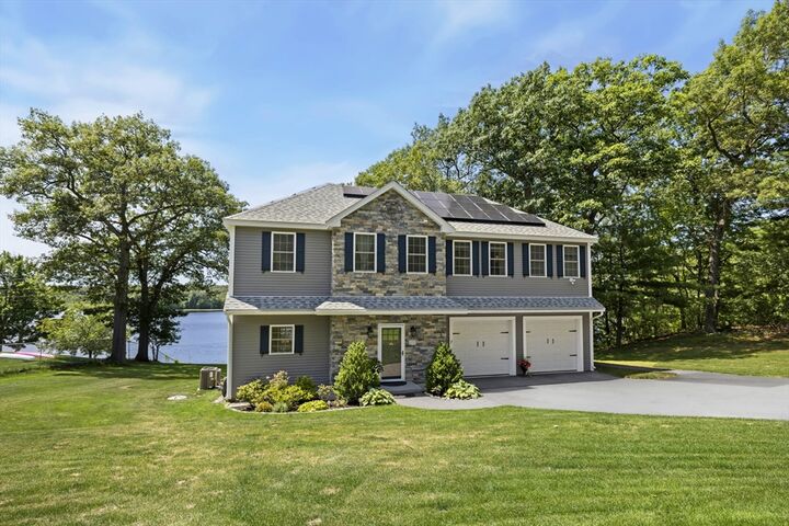 Property Photo:  7 Grace St  MA 01863 