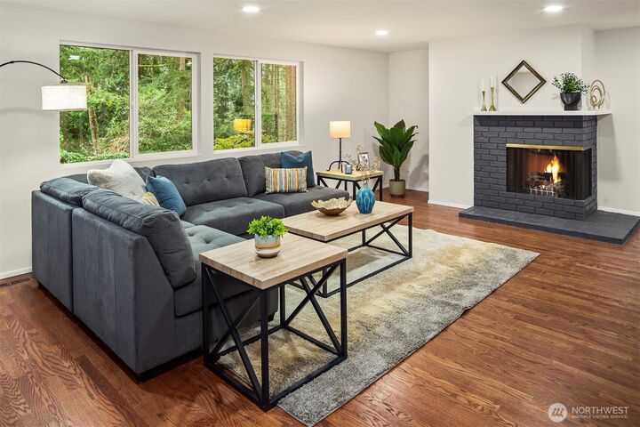 Property Photo:  9010  172nd Avenue NE  WA 98052 