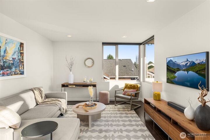 Property Photo: 6740 Alonzo Avenue NW WA 98117