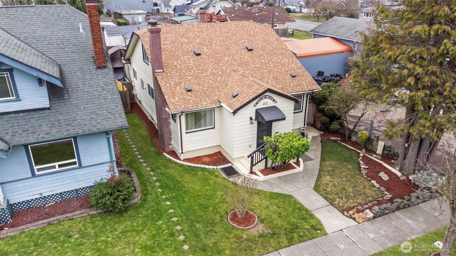 Property Photo:  211 S 46th Street  WA 98418 