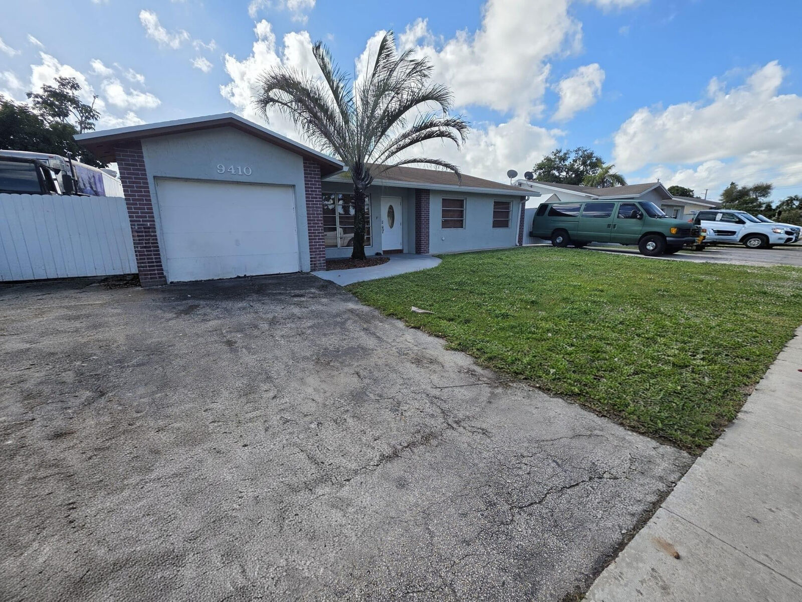 Property Photo:  9410 NW 14th Street  FL 33024 