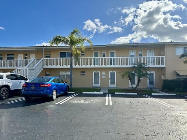 Property Photo: 2151 NE 1st Court 105 FL 33435