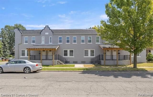 Property Photo:  4509 High St  MI 48229 