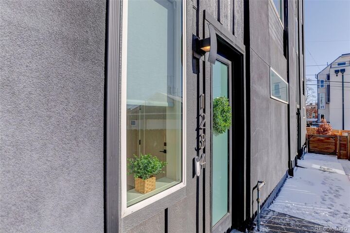 Property Photo:  1234 Perry Street  CO 80204 