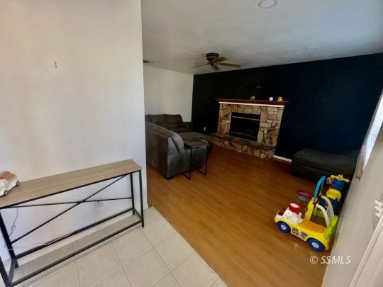 Property Photo:  317 N Sims St  CA 93555 