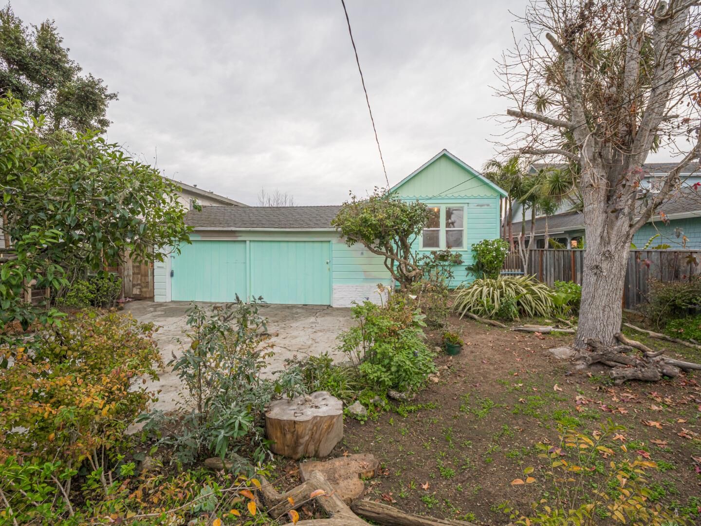 Property Photo:  1130 East Cliff Drive  CA 95062 