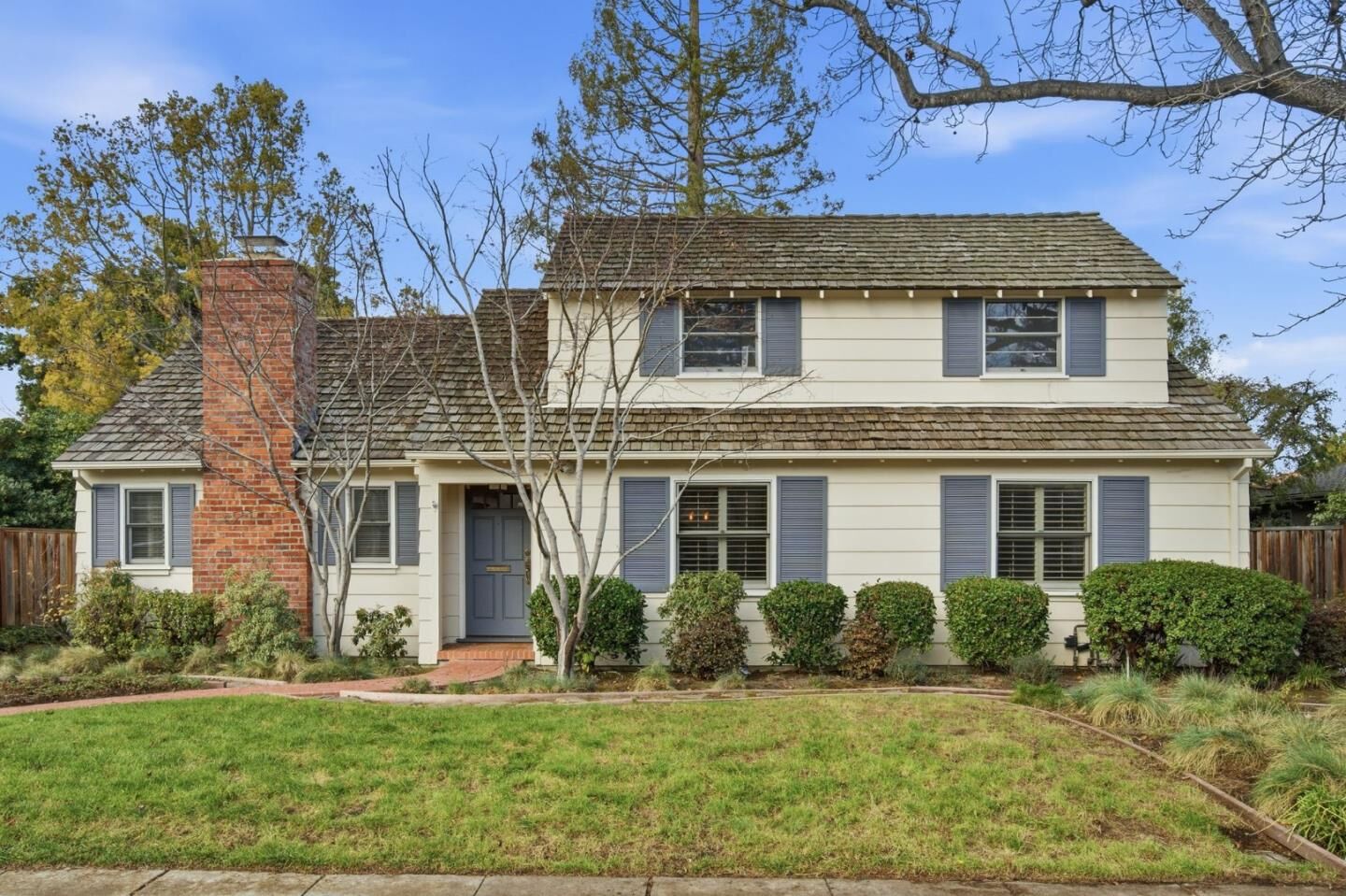 Property Photo:  755 Northampton Drive  CA 94303 