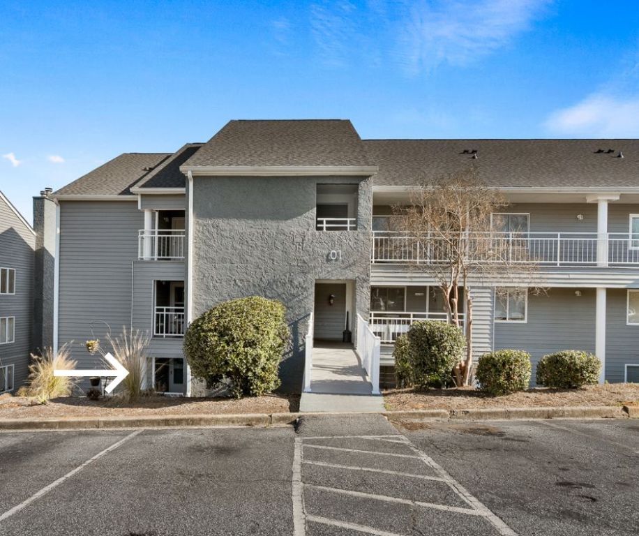 Property Photo:  101 Northlake Drive  SC 29625 