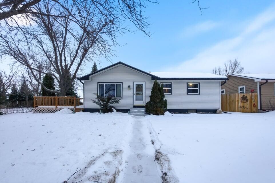 Property Photo:  1726 SW 9th Avenue  SD 57401 