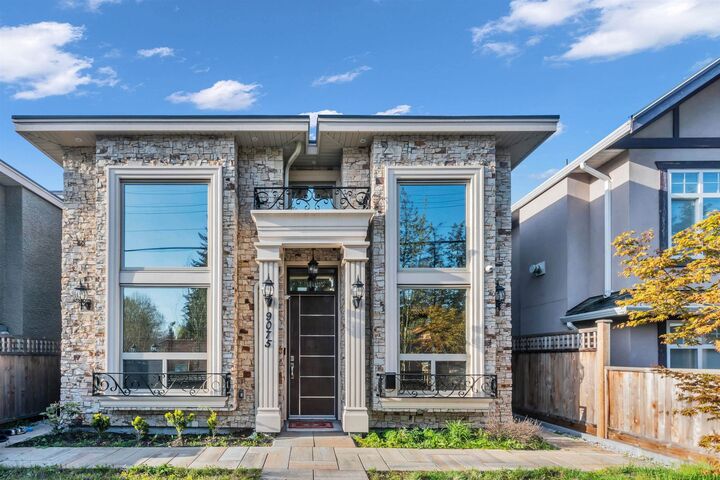 9075 Steveston Highway — photo 1