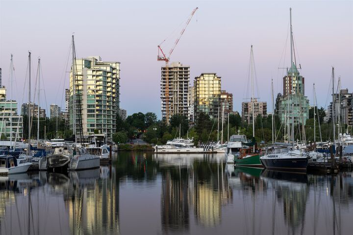 Property Photo: 1818 Alberni Street 1402 BC V6G 1B3