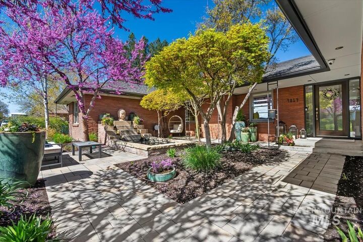 Property Photo:  4814 W Roberts Rd  ID 83705 