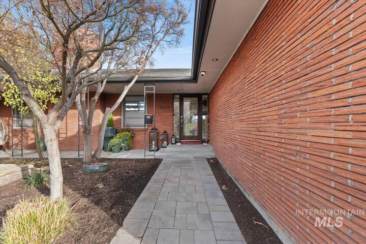 Property Photo:  4814 W Roberts Rd  ID 83705 