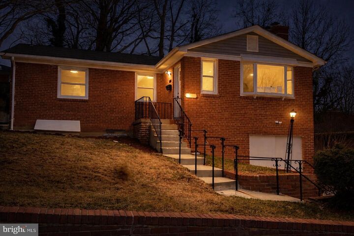 Property Photo:  2503 Easton Street  MD 20748 