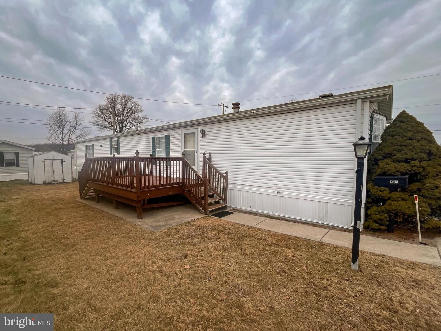 Property Photo:  705 Berry Road  DE 19810 