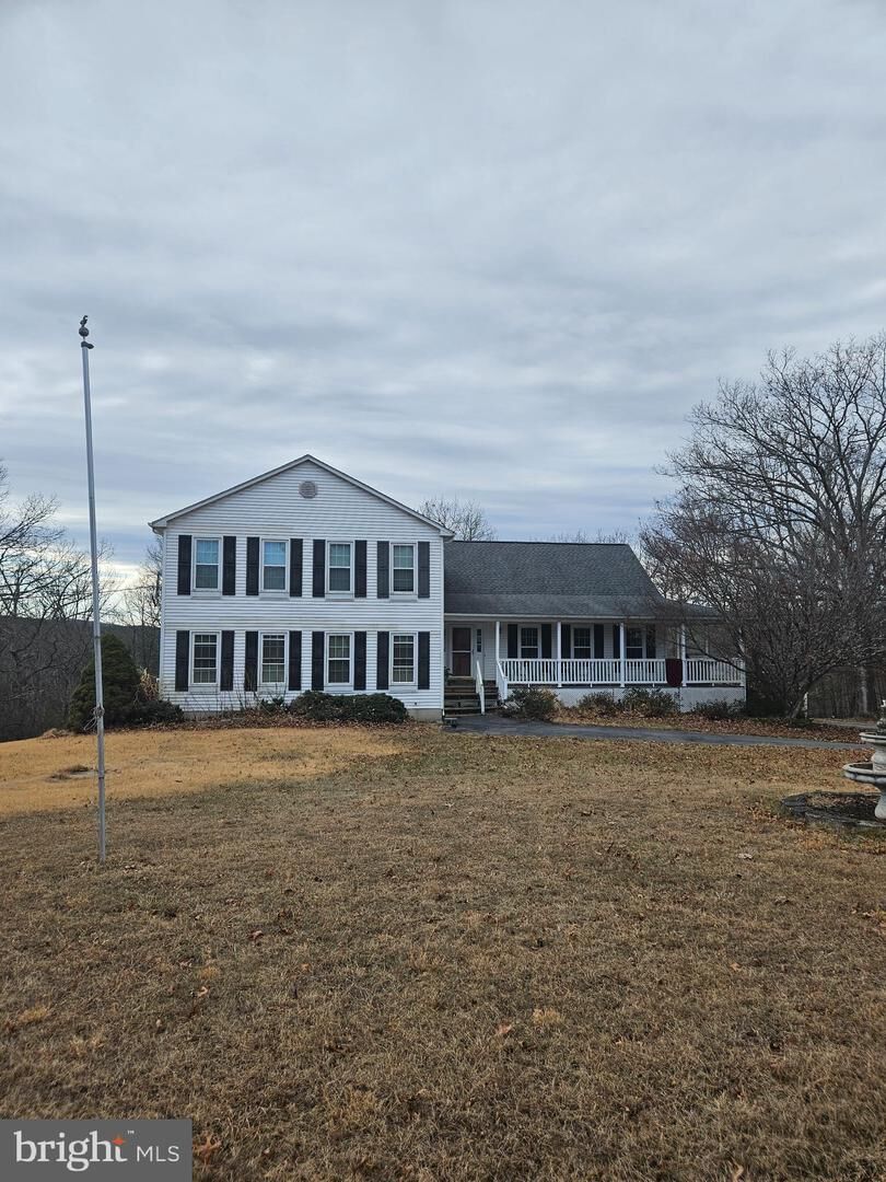 Property Photo:  180 Goldfinch Lane  VA 22637 
