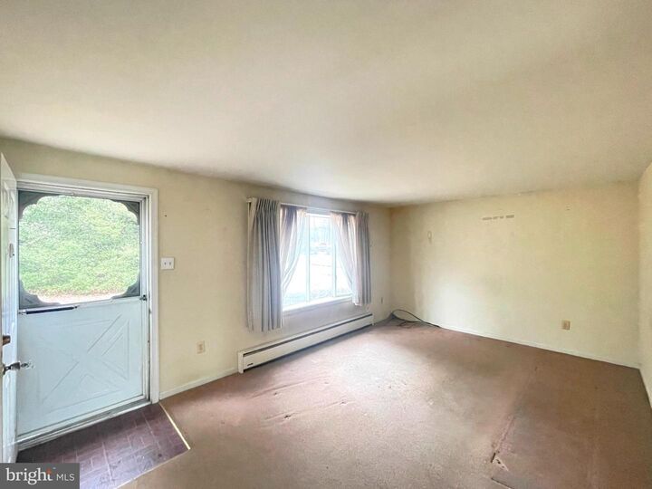 Property Photo: 11414 Fort Washington Road MD 20744