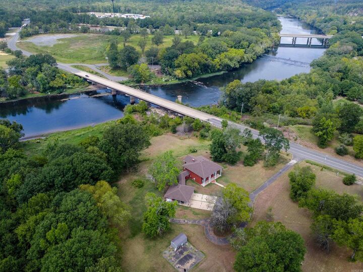 Property Photo:  1821 Tanner Street  AR 72104 