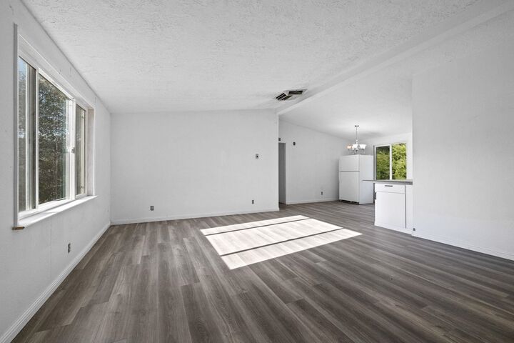 Property Photo: 20580 Bay Meadows Dr CA 95370