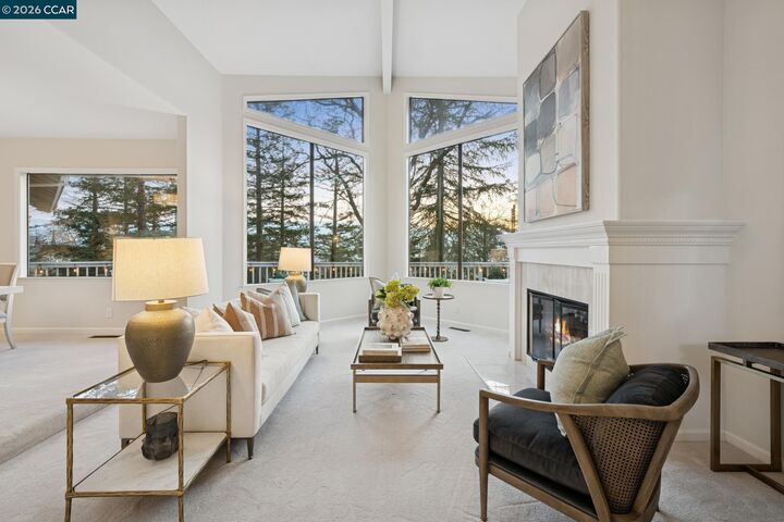 Property Photo:  15 Wilson Court  CA 94507 