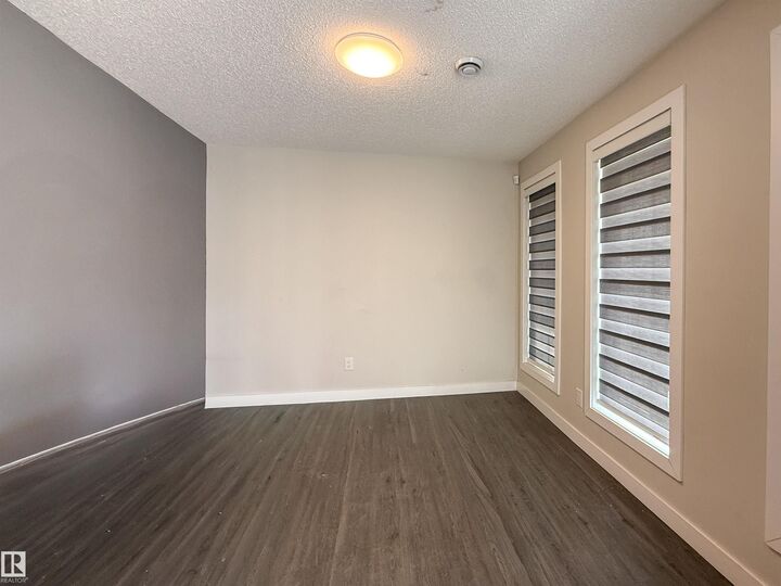 Property Photo: 1051 Graydon Hill Boulevard SW 60 AB T6W 3C8